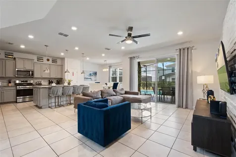 7364 Oakmoss Loop Davenport FL 33837