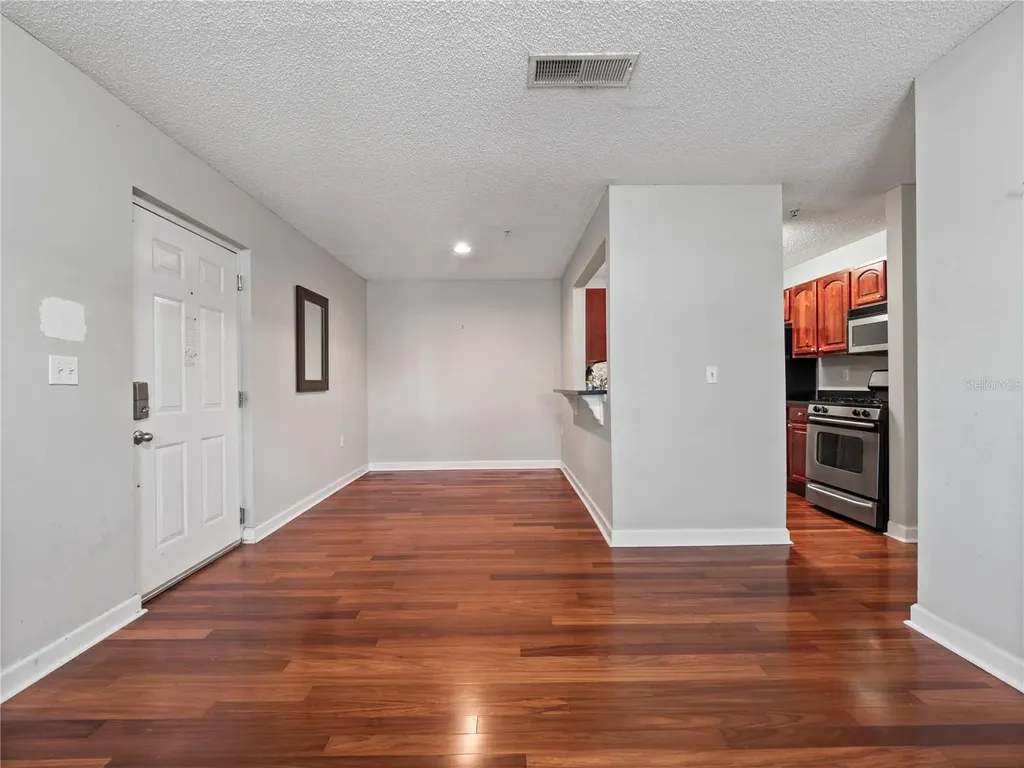 2077 Dixie Belle Drive Orlando FL 32812