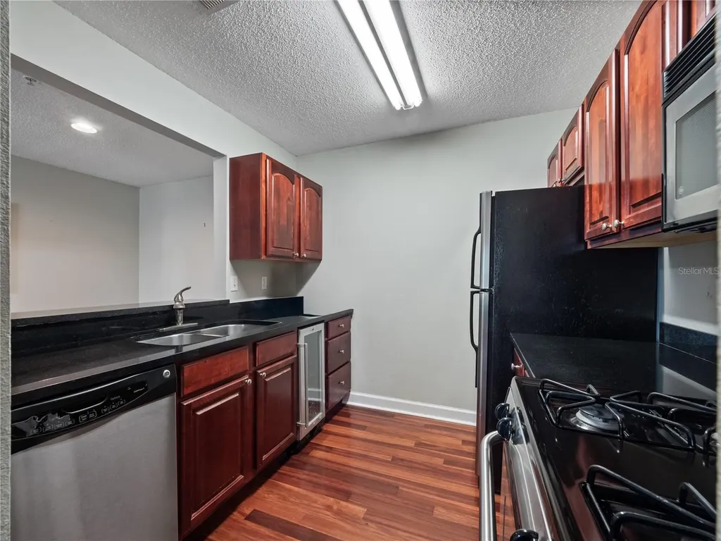 2077 Dixie Belle Drive Orlando FL 32812