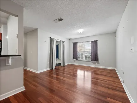 2077 Dixie Belle Drive Orlando FL 32812