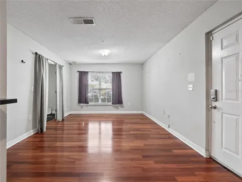 2077 Dixie Belle Drive Orlando FL 32812