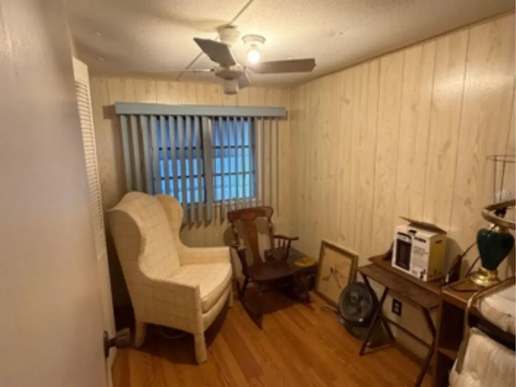 4061 58th Avenue N St Petersburg FL 33714