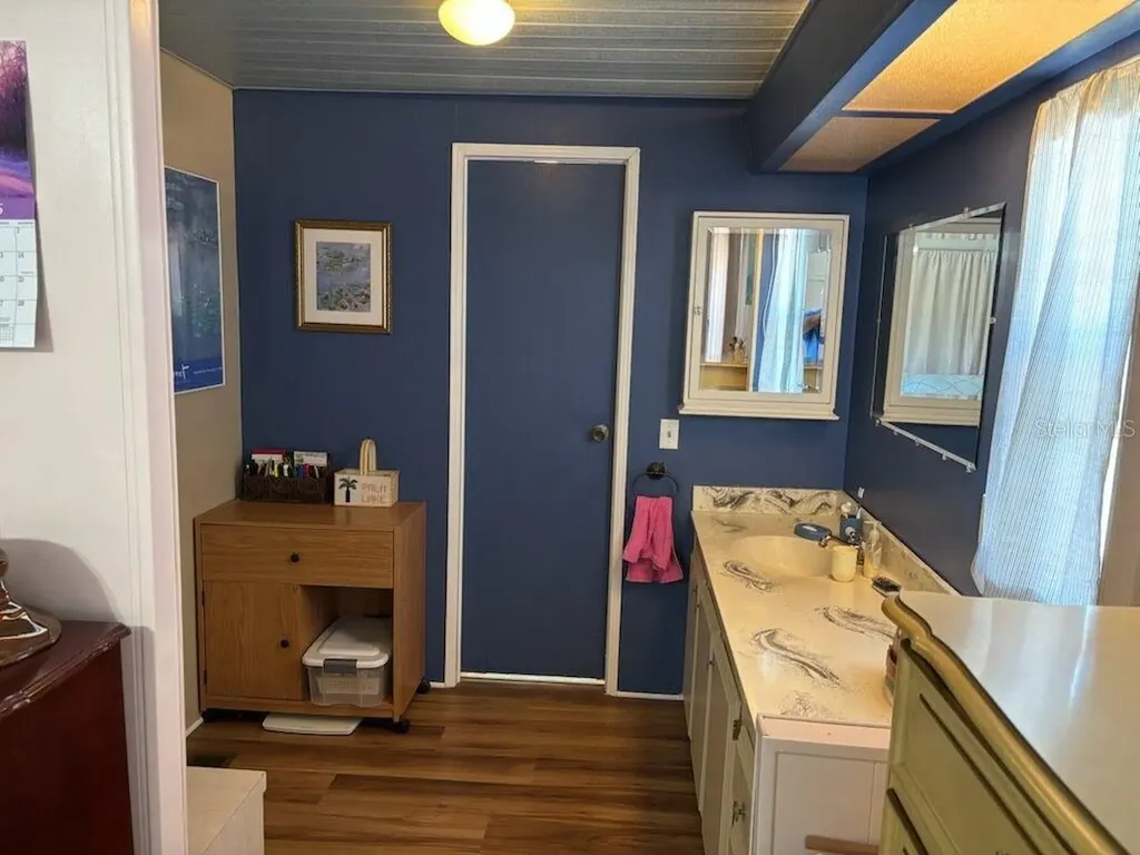 808 53rd Avenue E Bradenton FL 34203
