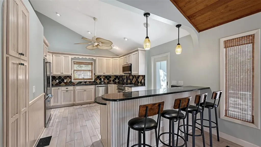 5310 Hidden Harbor Road Sarasota FL 34242