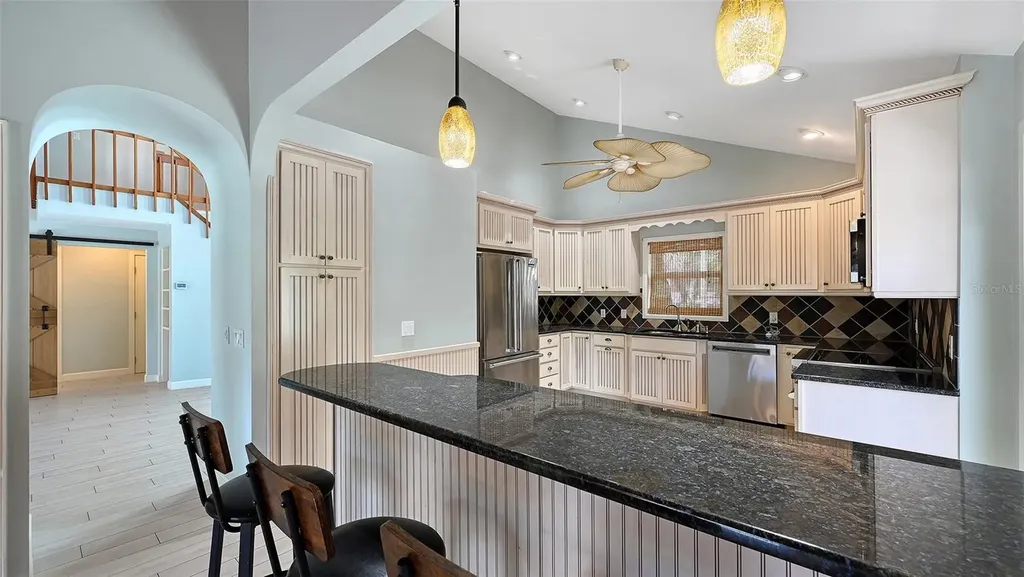 5310 Hidden Harbor Road Sarasota FL 34242