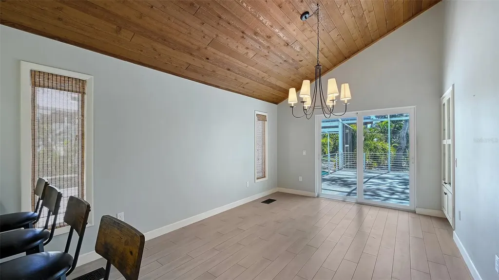 5310 Hidden Harbor Road Sarasota FL 34242