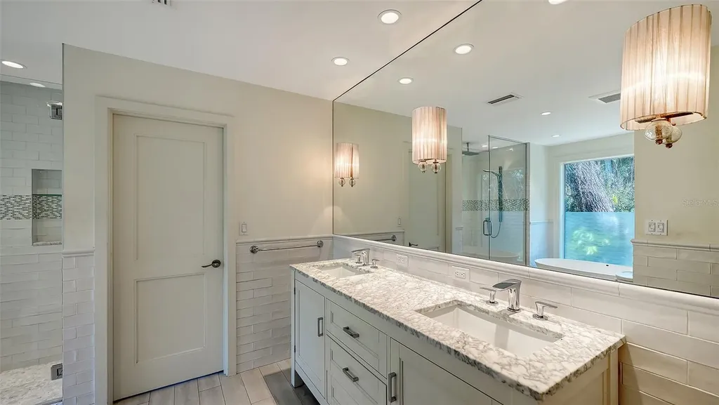 5310 Hidden Harbor Road Sarasota FL 34242