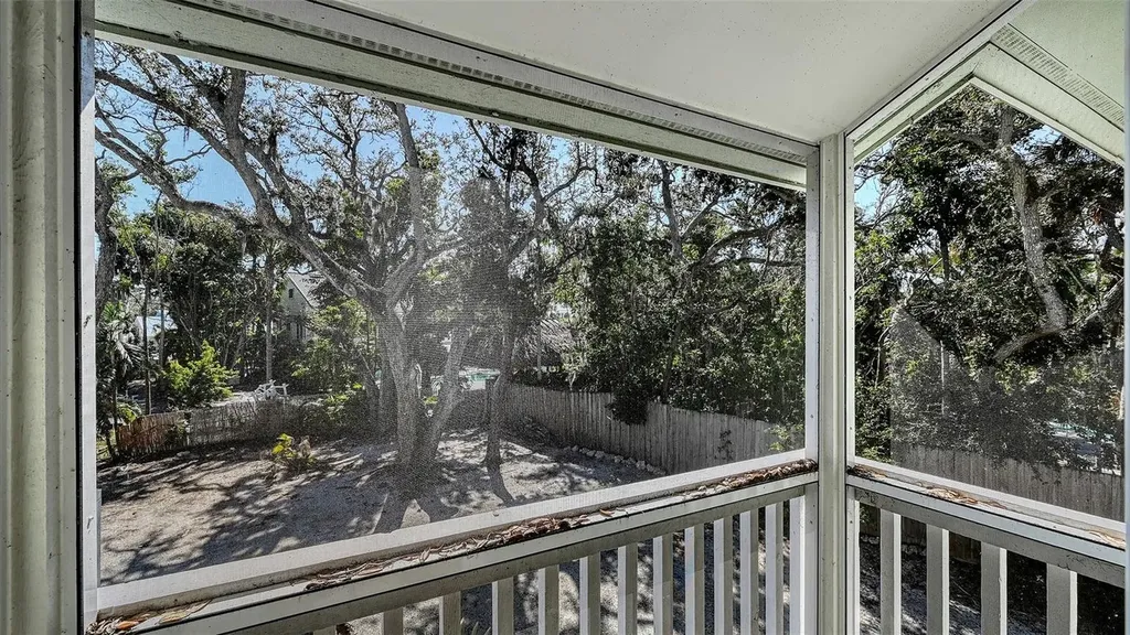 5310 Hidden Harbor Road Sarasota FL 34242