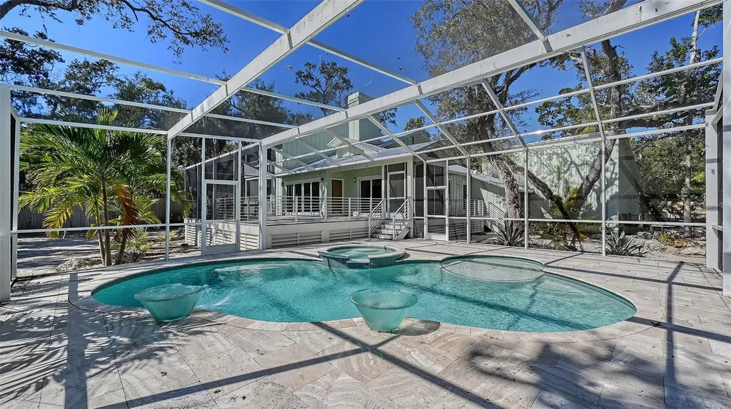 5310 Hidden Harbor Road Sarasota FL 34242