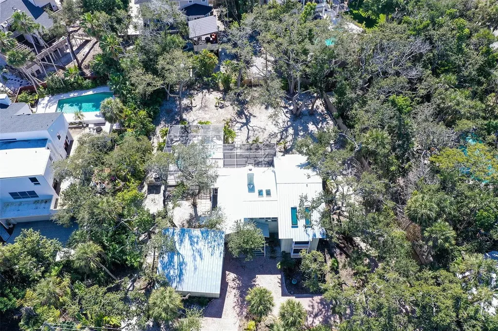 5310 Hidden Harbor Road Sarasota FL 34242
