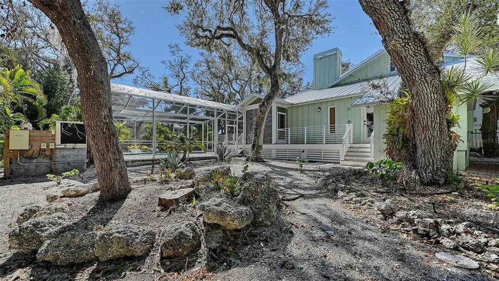 5310 Hidden Harbor Road Sarasota FL 34242