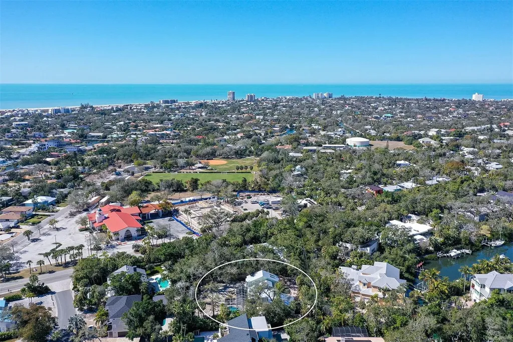 5310 Hidden Harbor Road Sarasota FL 34242