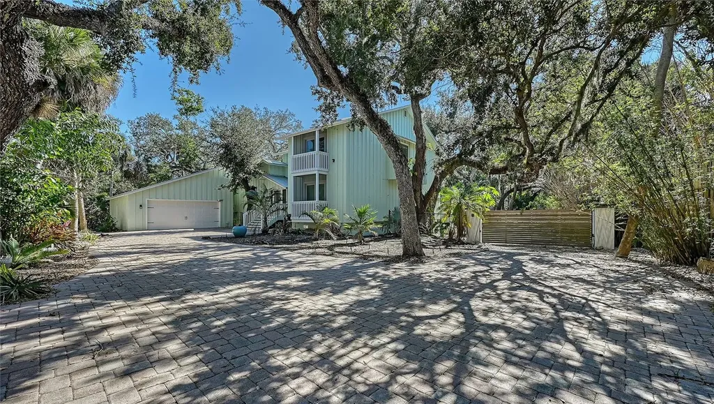 5310 Hidden Harbor Road Sarasota FL 34242