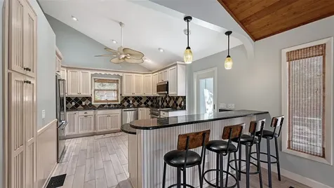 5310 Hidden Harbor Road Sarasota FL 34242
