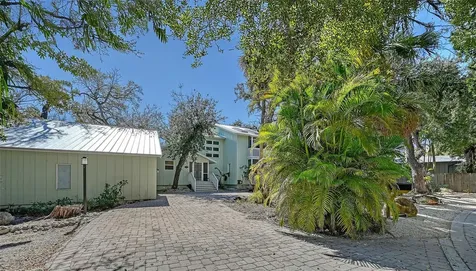 5310 Hidden Harbor Road Sarasota FL 34242