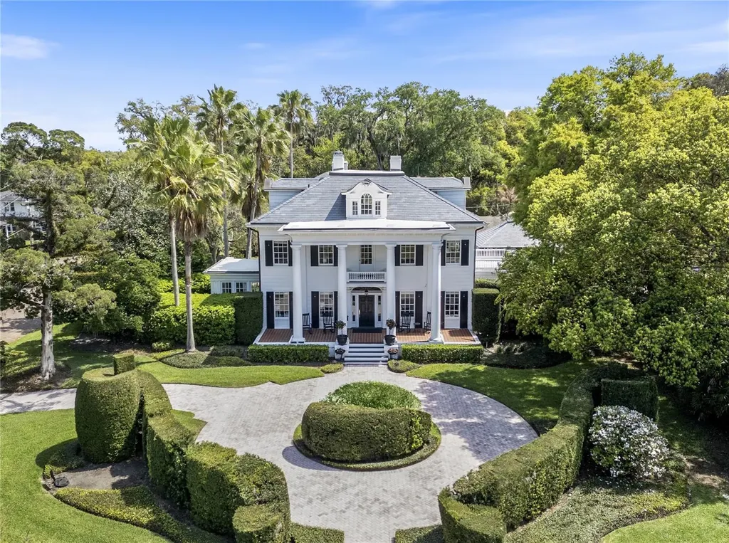 705 Delaney Avenue Orlando FL 32801