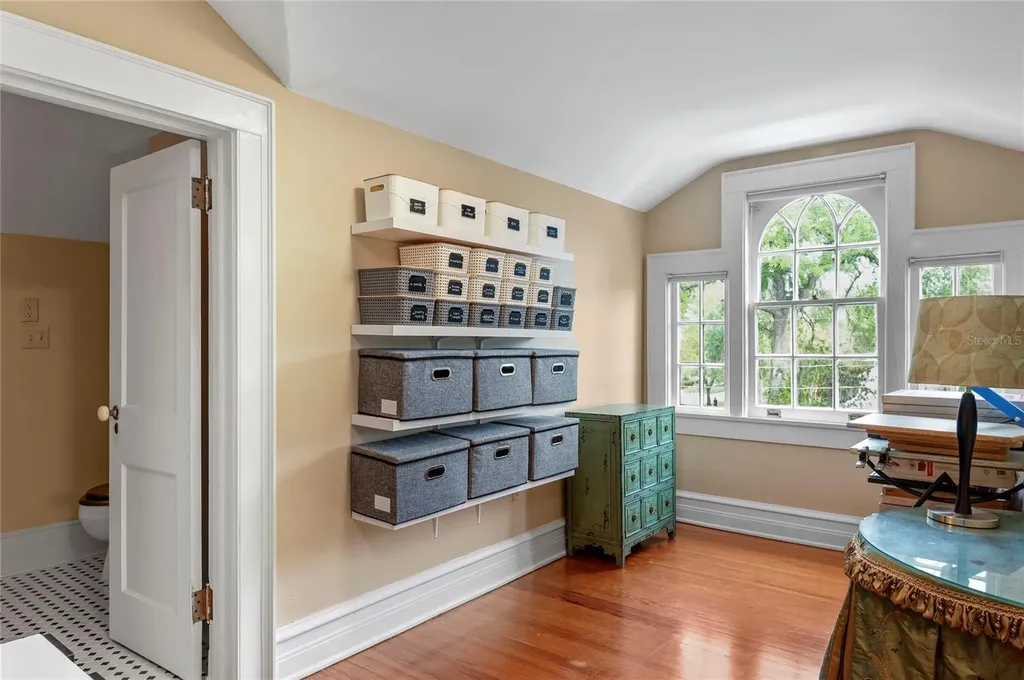 705 Delaney Avenue Orlando FL 32801
