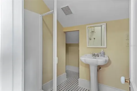 705 Delaney Avenue Orlando FL 32801
