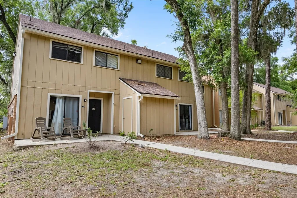 507 NW 39th Road Gainesville FL 32607
