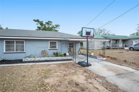 105 Hill Circle Lake Wales FL 33859