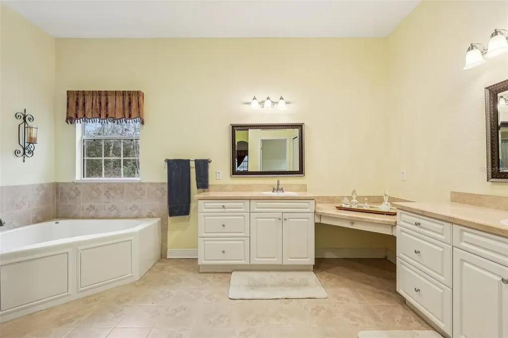 30342 Vitex Avenue Eustis FL 32736