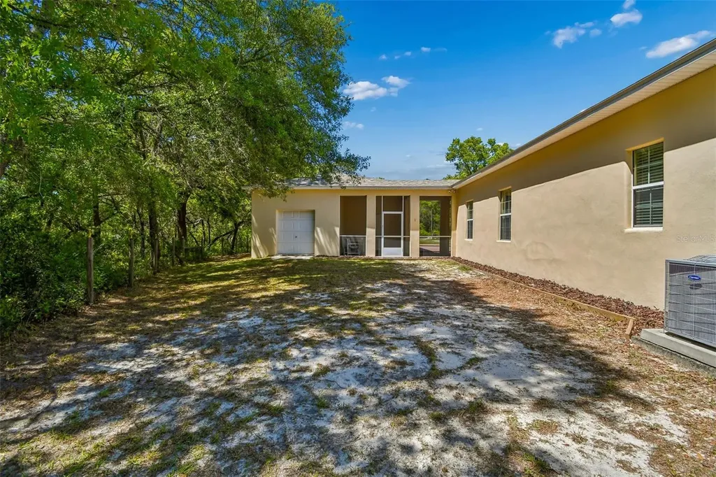 30342 Vitex Avenue Eustis FL 32736