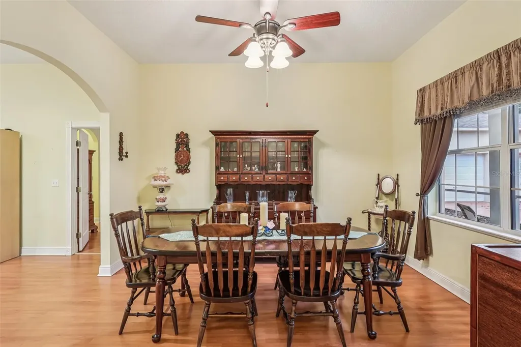 30342 Vitex Avenue Eustis FL 32736