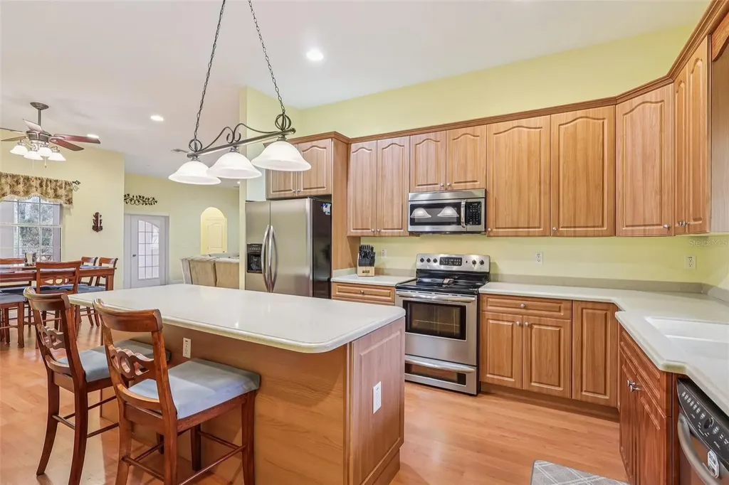30342 Vitex Avenue Eustis FL 32736