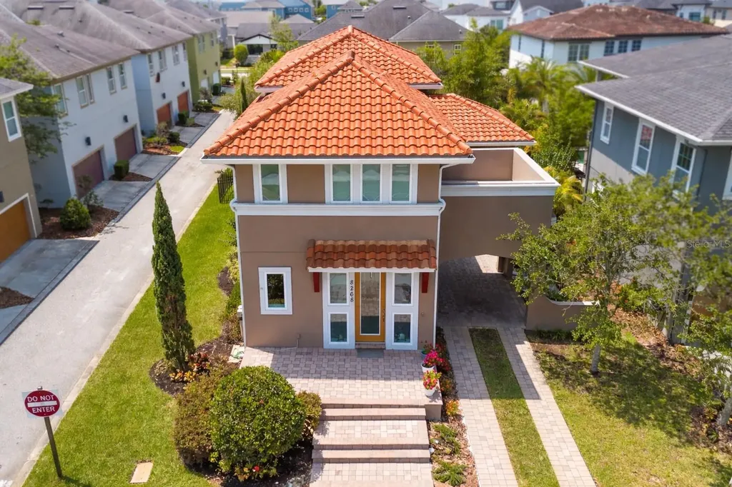 8268 Bellow Street Orlando FL 32827