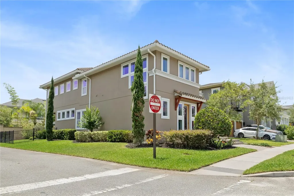 8268 Bellow Street Orlando FL 32827