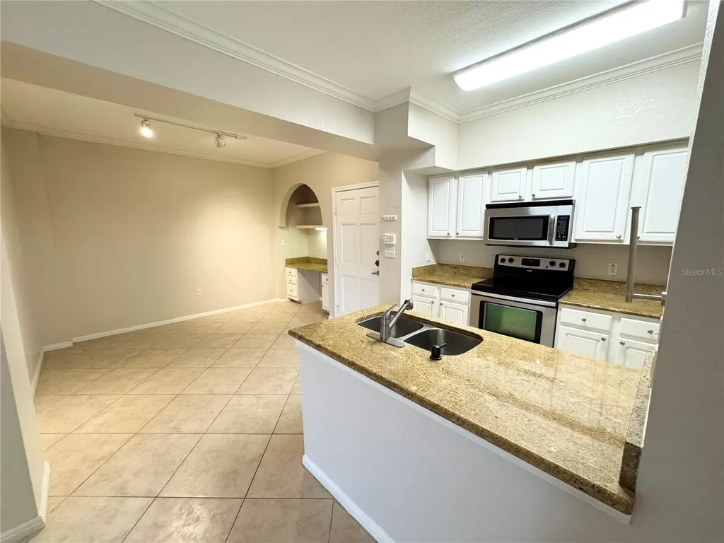 911 N Orange Avenue Orlando FL 32801
