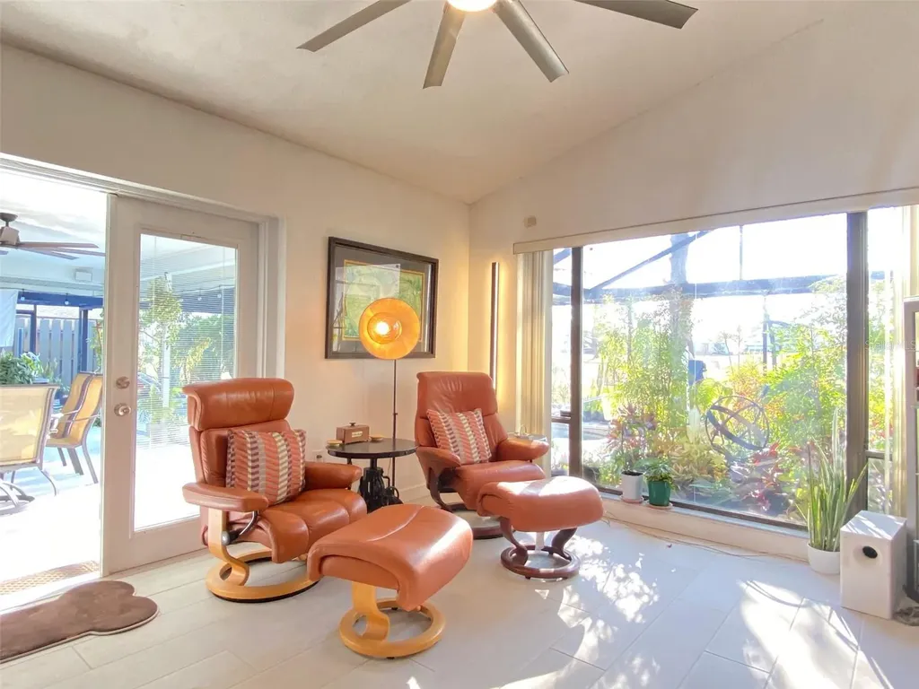 4076 Southwell Way Sarasota FL 34241