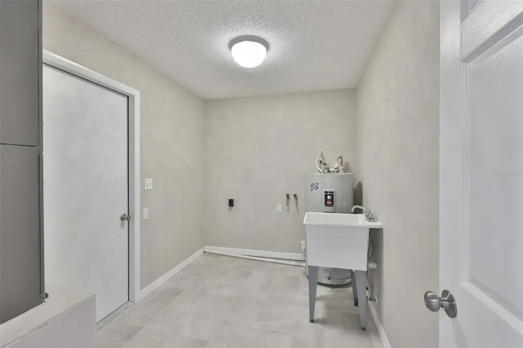 6523 King Palm Way Apollo Beach FL 33572