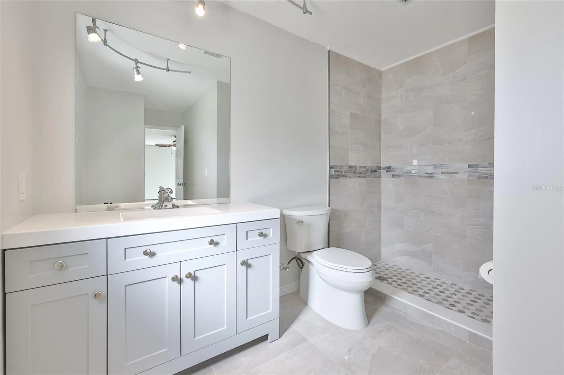 6523 King Palm Way Apollo Beach FL 33572