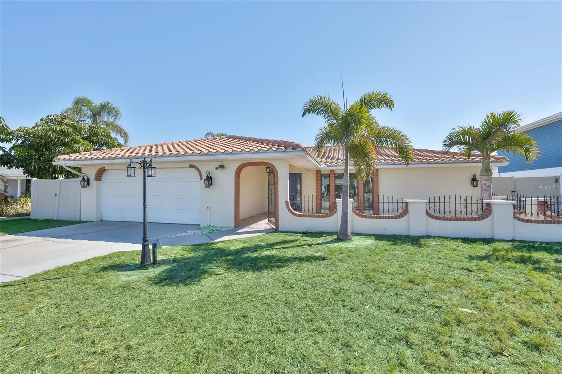 6523 King Palm Way Apollo Beach FL 33572