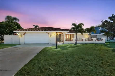 6523 King Palm Way Apollo Beach FL 33572