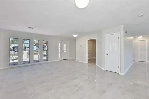 6523 King Palm Way Apollo Beach FL 33572