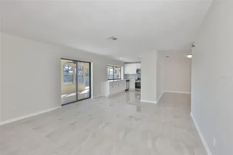 6523 King Palm Way Apollo Beach FL 33572