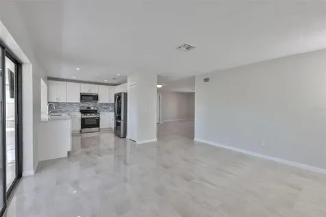 6523 King Palm Way Apollo Beach FL 33572