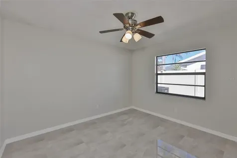 6523 King Palm Way Apollo Beach FL 33572