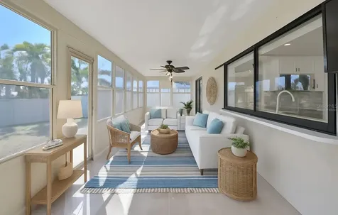 6523 King Palm Way Apollo Beach FL 33572