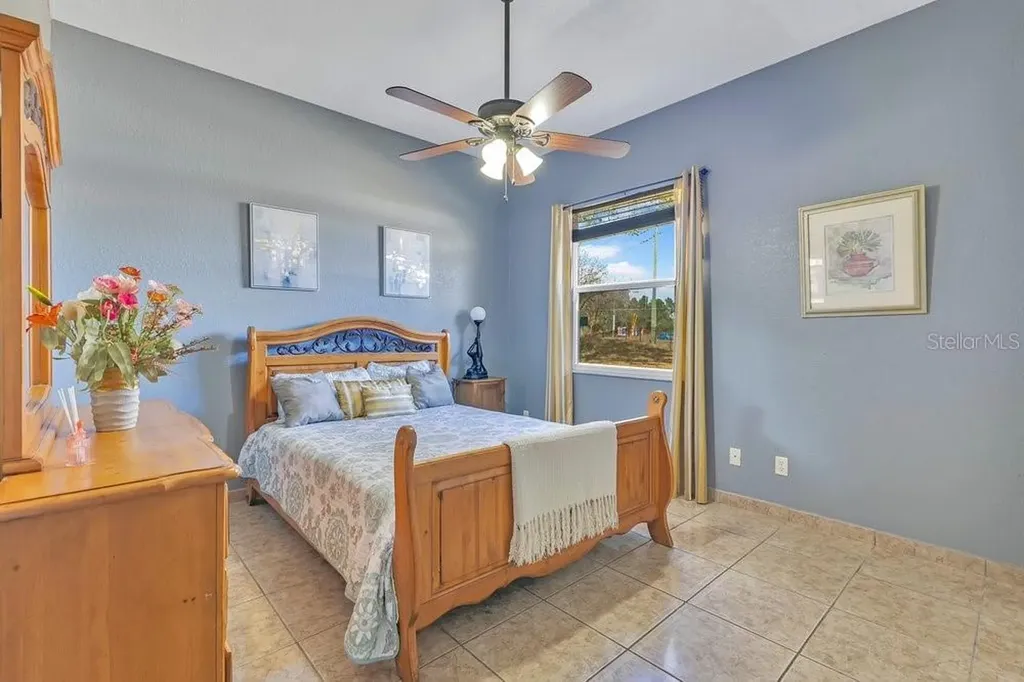 421 Bay Leaf Drive Poinciana FL 34759