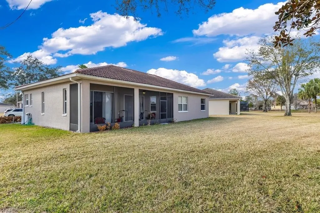 421 Bay Leaf Drive Poinciana FL 34759