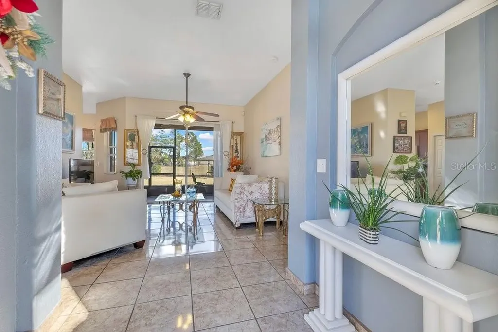 421 Bay Leaf Drive Poinciana FL 34759
