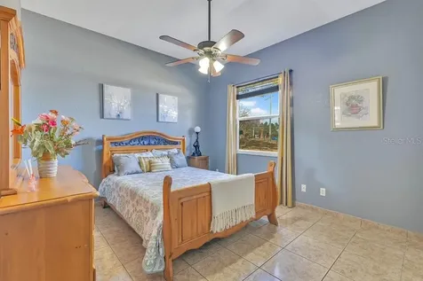 421 Bay Leaf Drive Poinciana FL 34759