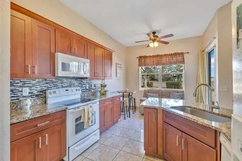 421 Bay Leaf Drive Poinciana FL 34759