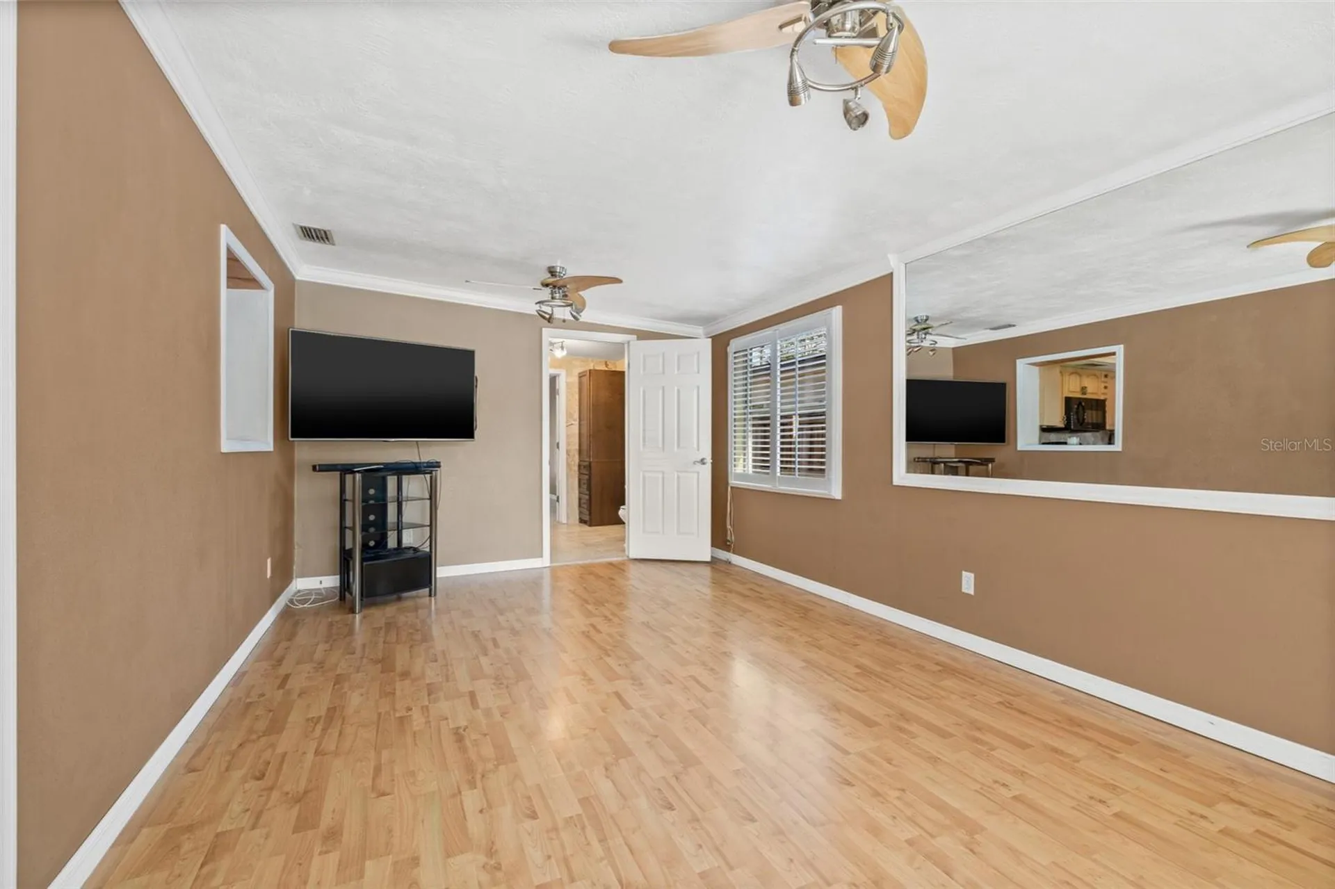 619 Garland Street N St Petersburg FL 33703