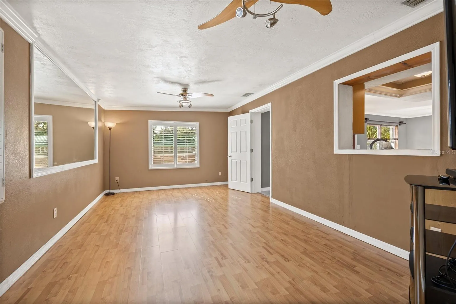 619 Garland Street N St Petersburg FL 33703