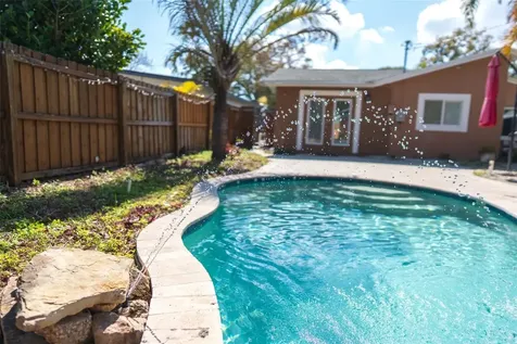 619 Garland Street N St Petersburg FL 33703