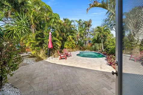 619 Garland Street N St Petersburg FL 33703
